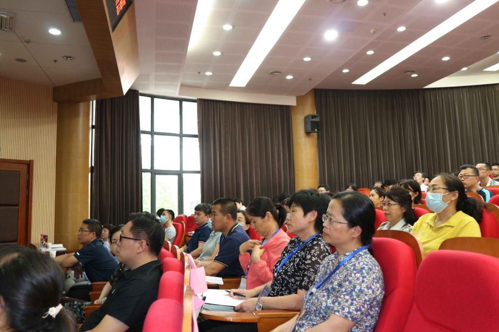 鞍山市财会人员培训中心(鞍山市财会人员培训中心地址)